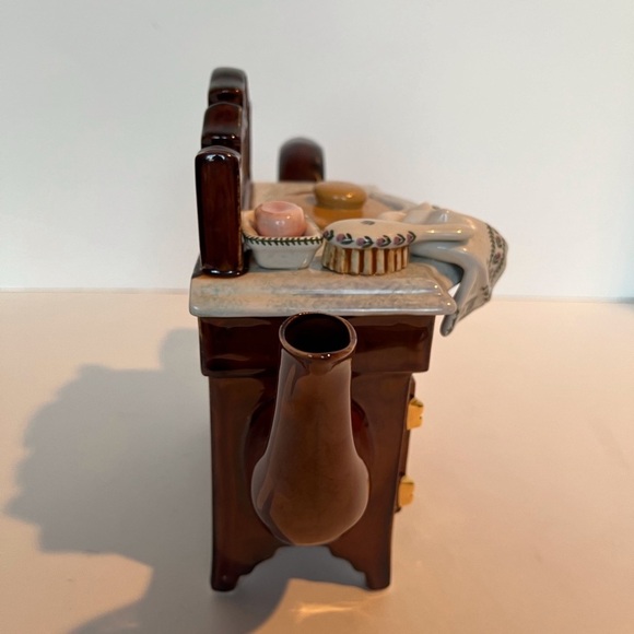 Vintage, Rare Portmeirion Washstand Vanity Teapot. Made in England - Picture 11 of 13